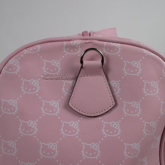 LARGE HELLO KITTY DUFFLE BAG - Picture 15 of 16